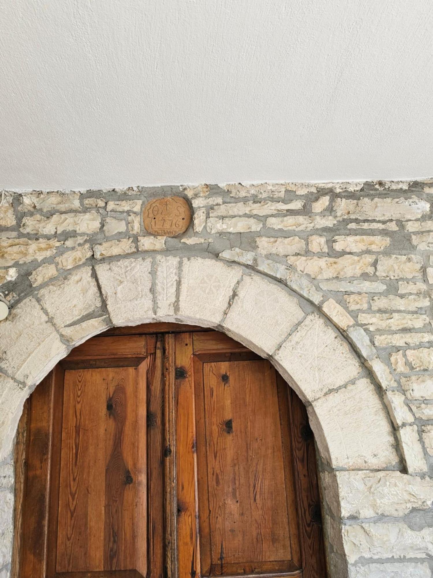 Traditional House Shapllo Gjirokaster Exterior photo